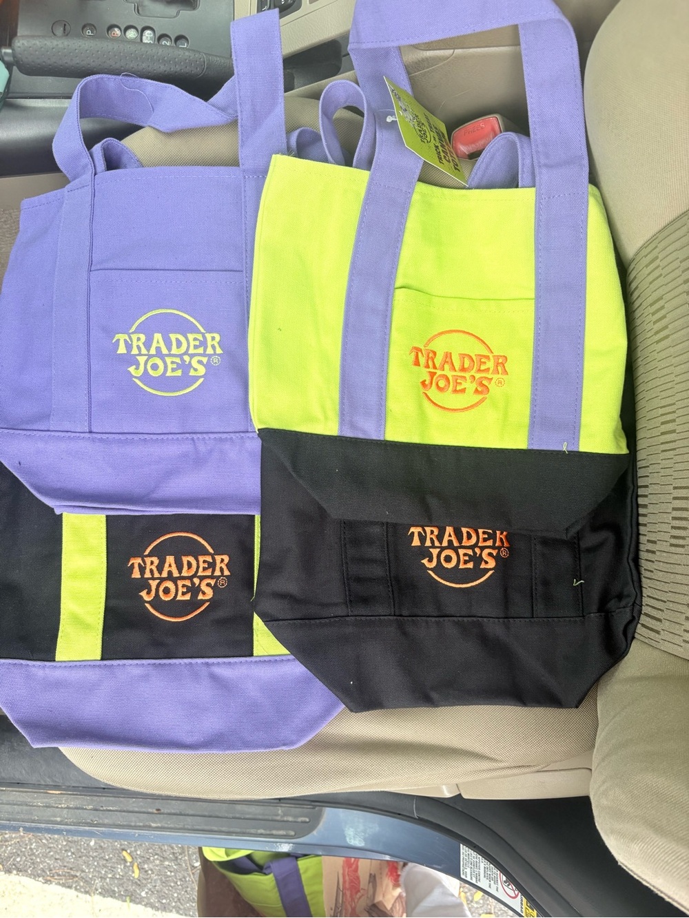 Trader Joe’s Two-Tone Canvas mini Tote Bag - Halloween set of 4 new